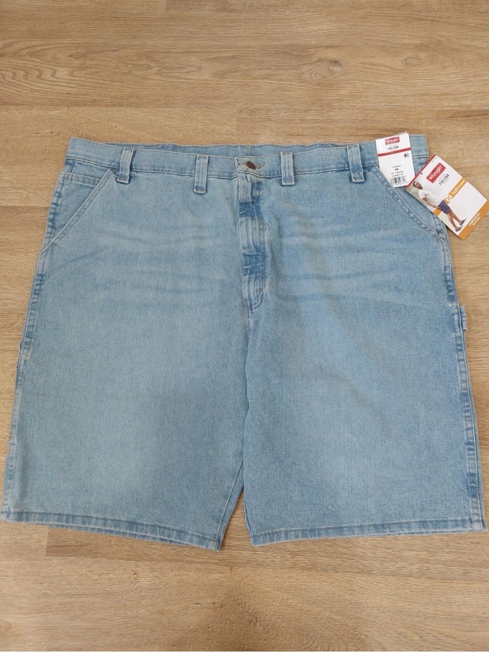 Wrangler/Menâs/Carpenter Denim Shorts/Size 46/Antique Indigo/New With Tags